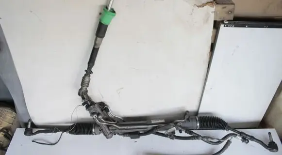 BMW 7 E65 E66 Steering rack 6777543