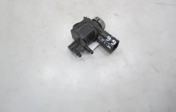 Volkswagen Golf VI Turbo solenoid valve 1K0906283A