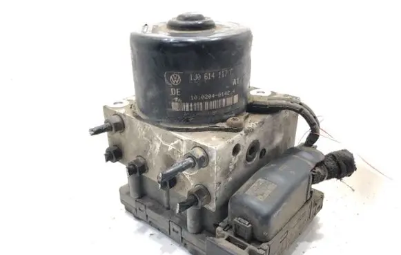 Volkswagen Golf IV ABS Pump 1J0907379G