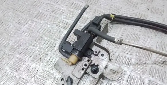 Volvo S60 Turbo solenoid valve 31293964 31319292