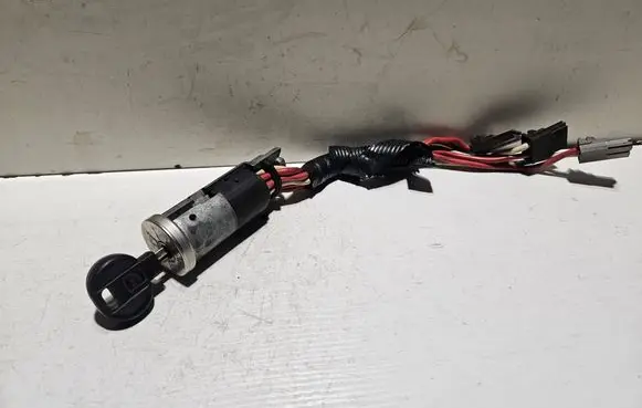 Citroen Xantia Ignition lock 5093FT 5093