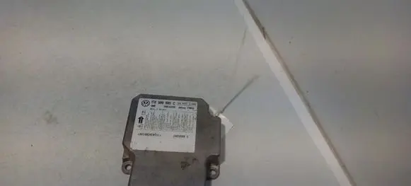 Volkswagen Touran I Airbag control unit/module 1T0909605C 5WK43518
