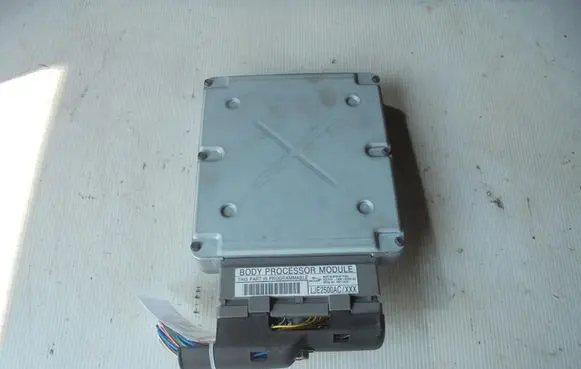 Jaguar XK8 - XKR Engine control unit/module ECU LJE2500AC