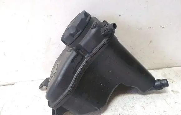 BMW 3 E92 E93 Coolant expansion tank/reservoir 1713756746201