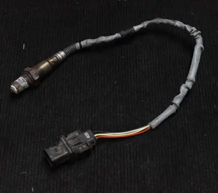 Volkswagen PASSAT B6 Lambda probe sensor 03C906262BH 0258017292