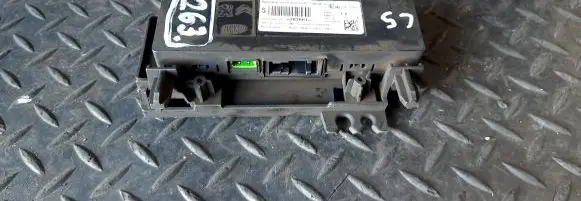 Citroen C5 Aircross Phone control unit/module 9828266180