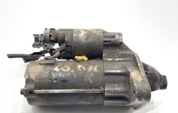 Toyota Yaris Starter motor 2810023030