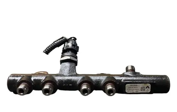 Nissan Note (E12) Fuel main line pipe 175215346R H8201157327 163471149