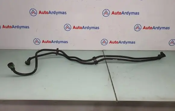 Gearbox oil cooler pipe/hose