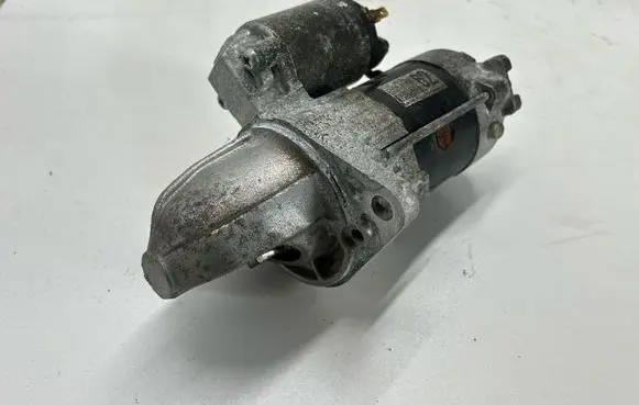 Subaru Forester SK Starter motor 23300AA930