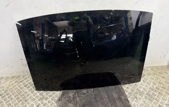 Tesla Model 3 Sunroof glass 