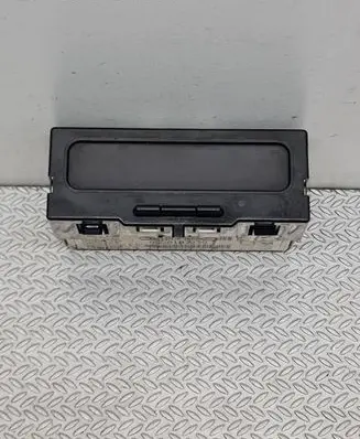 Renault Megane II Screen/display/small screen 8200107839
