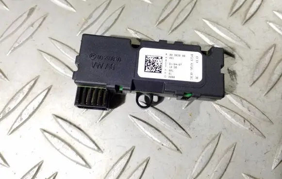 Volkswagen PASSAT B6 Steering angle sensor 3C0959654