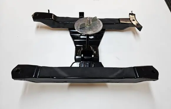 Chrysler Pacifica Spare wheel mounting bracket 68233999AF