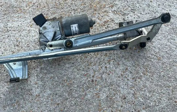 Opel Zafira B Front wiper linkage 404976 2138b