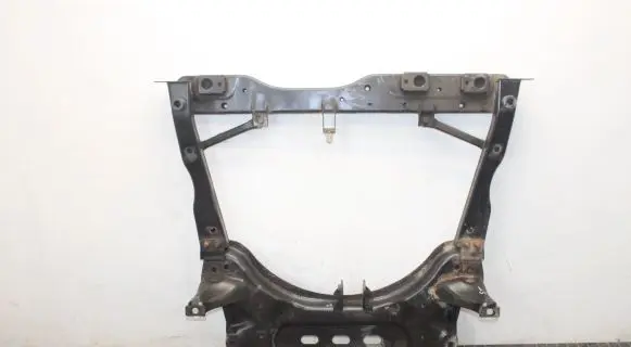 Nissan Qashqai Front subframe