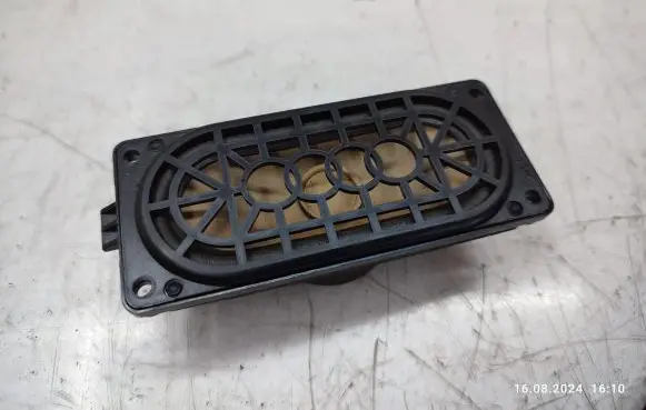 Audi A3 S3 A3 Sportback 8P Panel speaker 8P0035362B