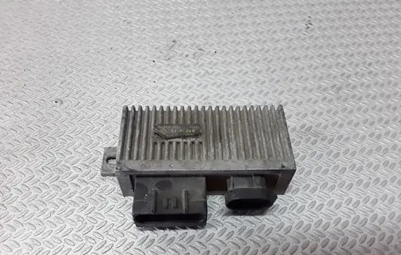 Renault Kangoo I Glow plug pre-heat relay 7700109860