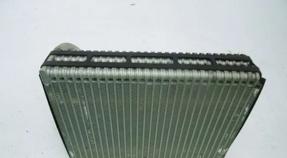 Volvo XC90 Air conditioning (A/C) radiator (interior) 