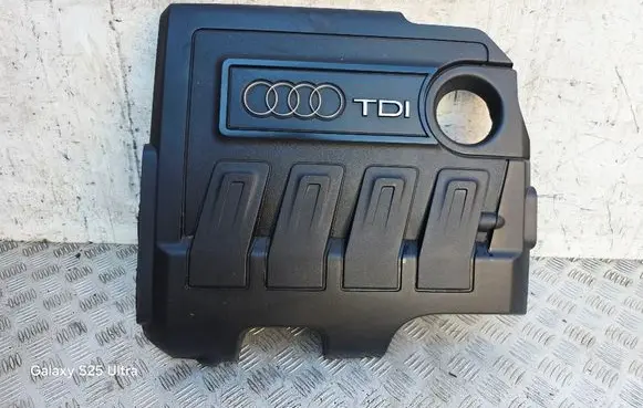 Engine cover (trim)
