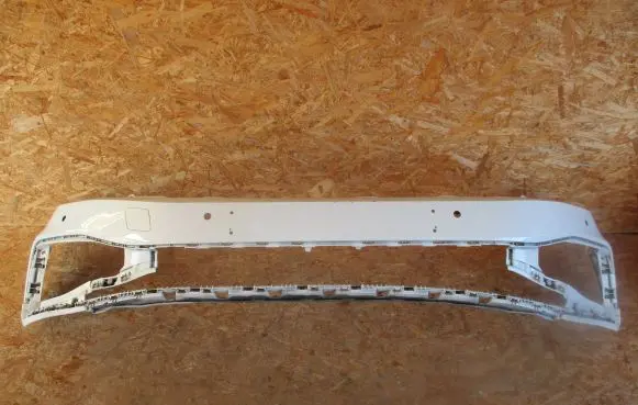 Volkswagen Passat Alltrack Front bumper 3G0807221H