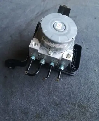 BMW 4 F32 F33 ABS Pump 6875559 28515741103 10091765203