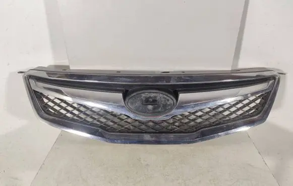 Subaru Legacy Front bumper upper radiator grill 91121AJ000 91121AJ010
