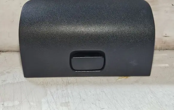 Mercedes-Benz Vito Viano W639 Glove box lid/cover A6396800098