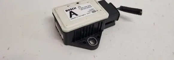 Toyota Avensis T270 ESP acceleration yaw rate sensor 8918305030 7053752