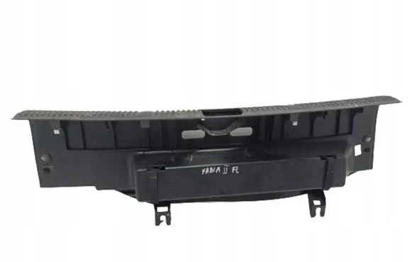 Skoda Fabia Mk2 (5J) Trunk/boot sill cover protection