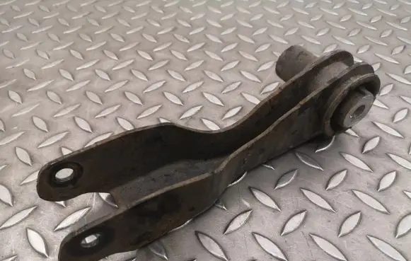 Jaguar E-Pace Rear upper control arm/wishbone