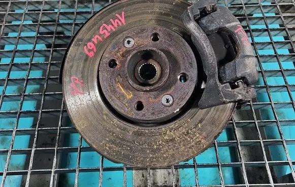 Dacia Sandero III Front wheel hub spindle knuckle IMPRK1445469