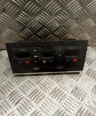 Audi A4 S4 B6 8E 8H Climate control unit 8E0820043AA