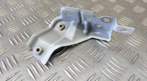 Toyota Prius (XW50) Fender mounting bracket 5383547050