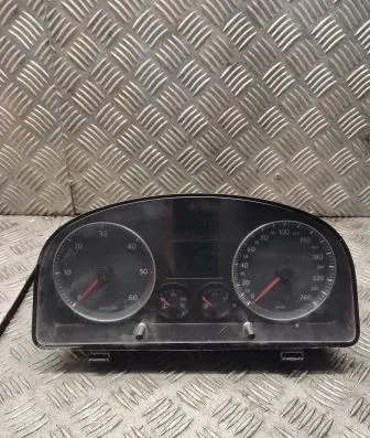 Volkswagen Touran I Speedometer (instrument cluster) 1t0920864a