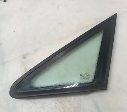 Opel Zafira A Front triangle window/glass DOT36AS2M129 43R007022