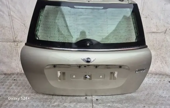 Tailgate/trunk/boot lid