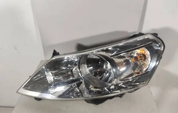 Citroen Jumpy Headlight/headlamp 89902605 1401368180