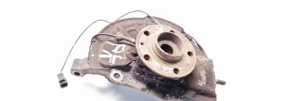 Volvo V70 Front wheel hub spindle knuckle