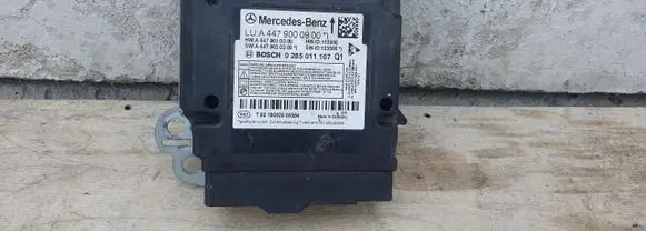 Mercedes-Benz Vito Viano W447 Airbag control unit/module A4479000900
