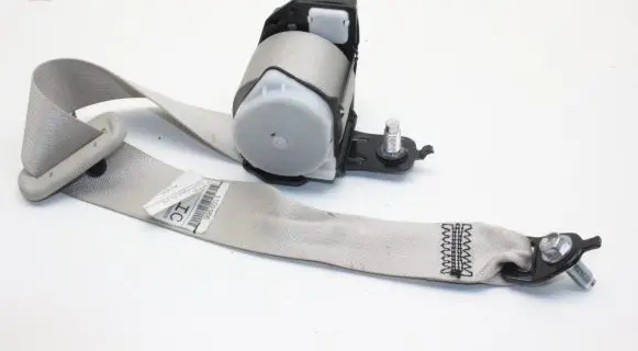 Infiniti Q50 Middle seatbelt (rear) TKKAH0EG625