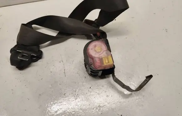 Suzuki Vitara (ET/TA) Front seatbelt 535622207 S8998TR