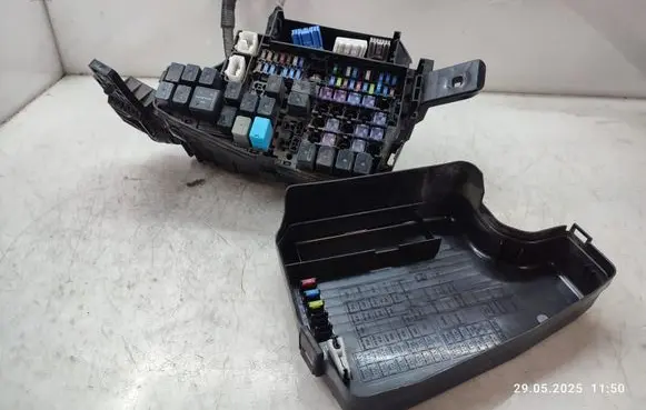 Mazda CX-5 Fuse box set KD4766767