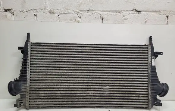 Opel Insignia A Intercooler radiator P1831001