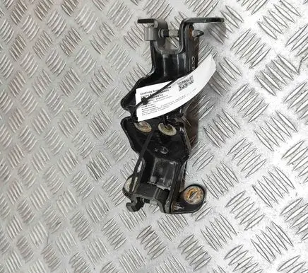 Rear door hinge set
