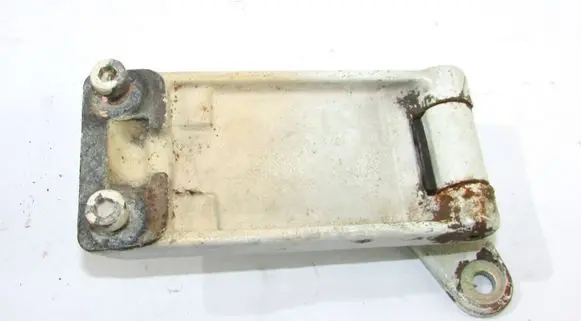Iveco Daily 3rd gen Loading door hinge set 