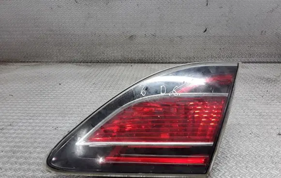 Mazda 6 Tailgate rear/tail lights 13241055