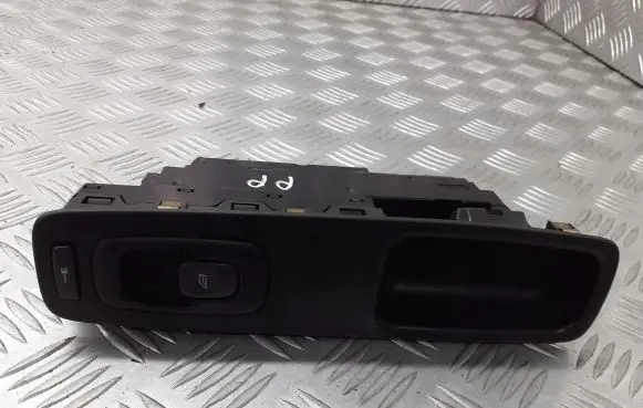 Volvo S80 Quarter vent window switch 9467627
