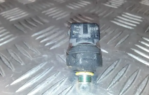 Volvo XC90 Air conditioning (A/C) pressure sensor 8623270