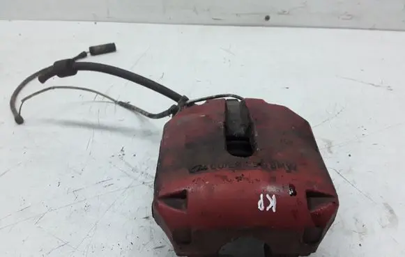 BMW 5 E39 Front brake caliper